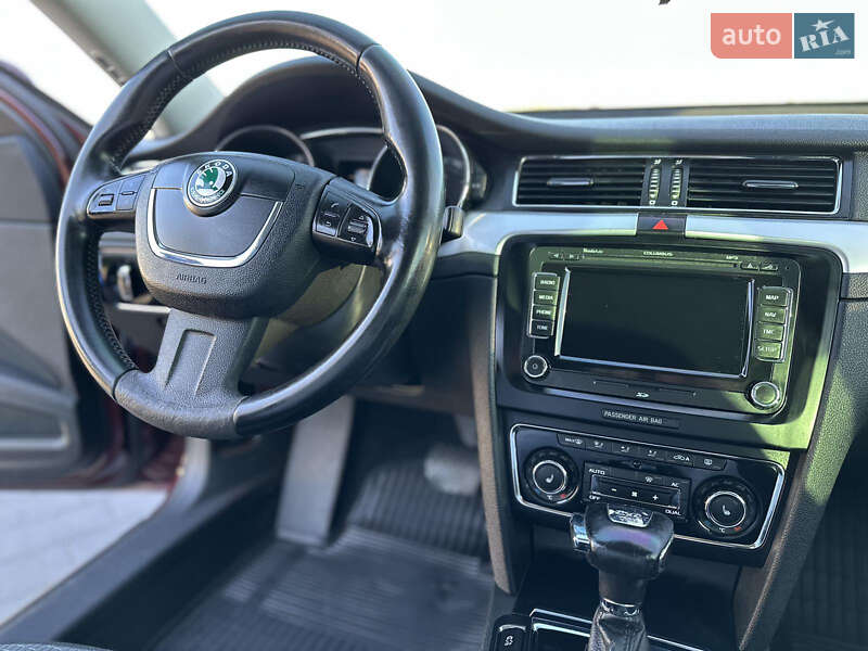 Універсал Skoda Superb 2012 в Мукачевому