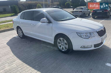 Лифтбек Skoda Superb 2012 в Шепетовке