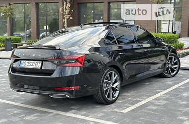 Ліфтбек Skoda Superb 2019 в 