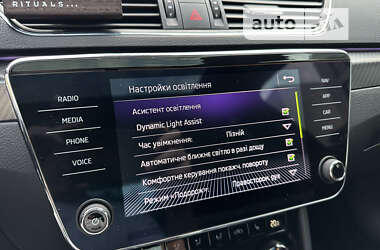 Ліфтбек Skoda Superb 2019 в 