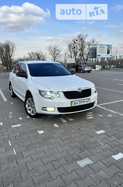 Ліфтбек Skoda Superb 2012 в Києві