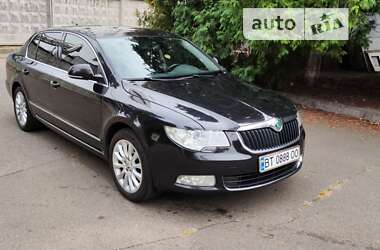 Лифтбек Skoda Superb 2012 в Киеве