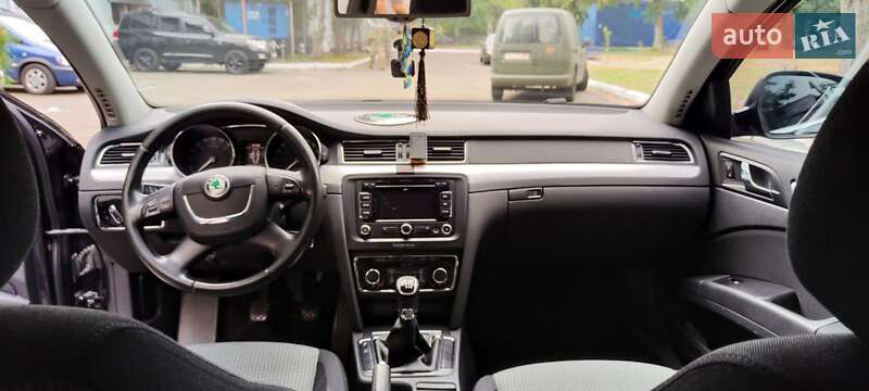 Лифтбек Skoda Superb 2012 в Киеве
