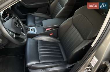 Универсал Skoda Superb 2018 в 