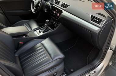Универсал Skoda Superb 2018 в 