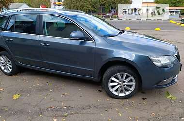 Універсал Skoda Superb 2014 в Чернігові