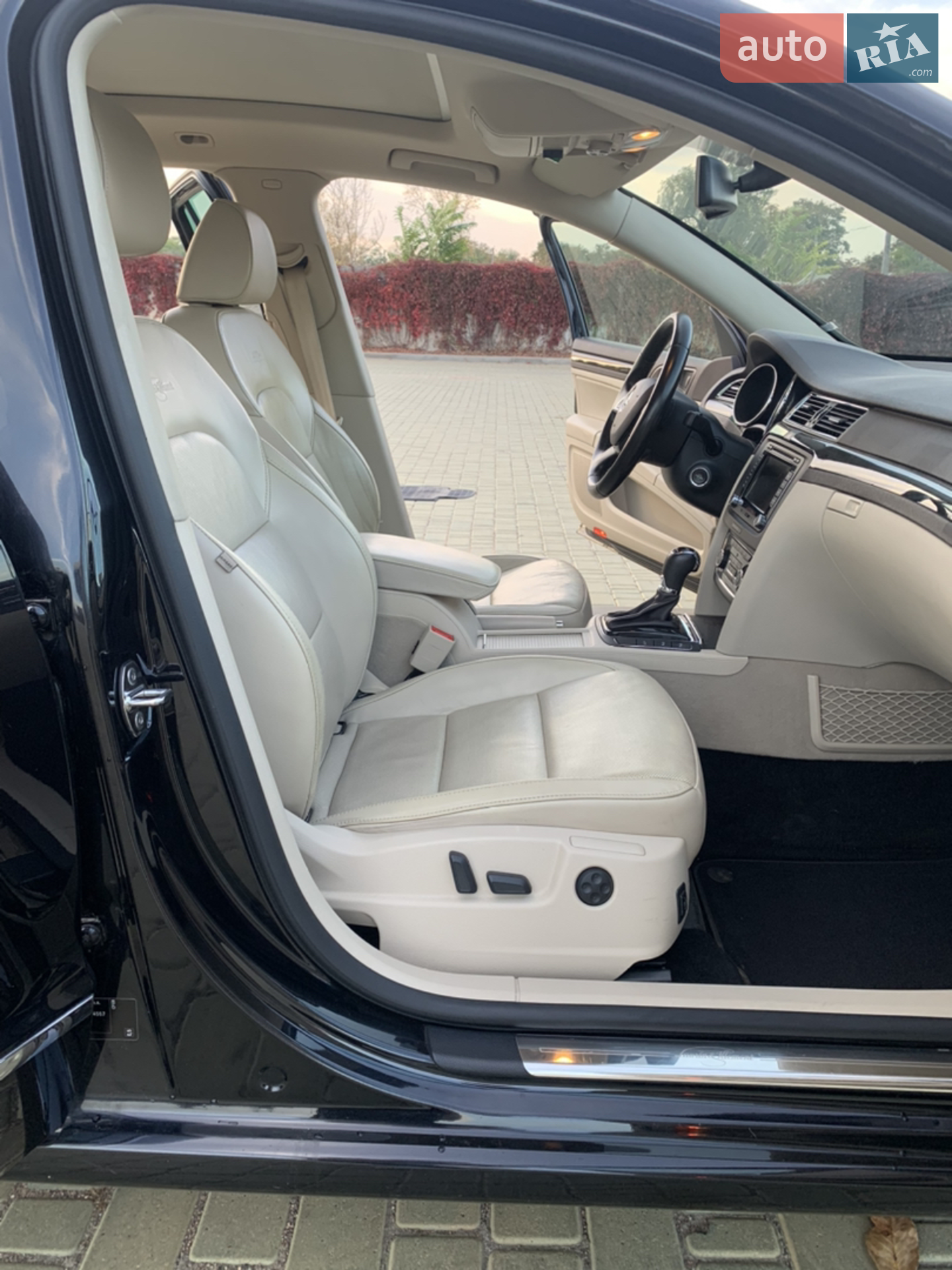 2014 Skoda Superb - мініатюра 8