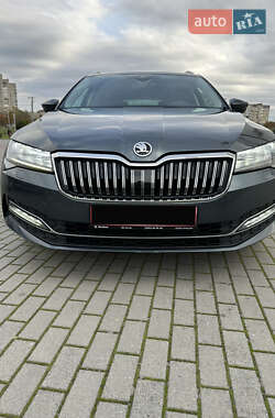 Универсал Skoda Superb 2019 в 