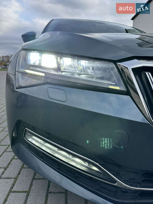 Універсал Skoda Superb 2019 в Львові