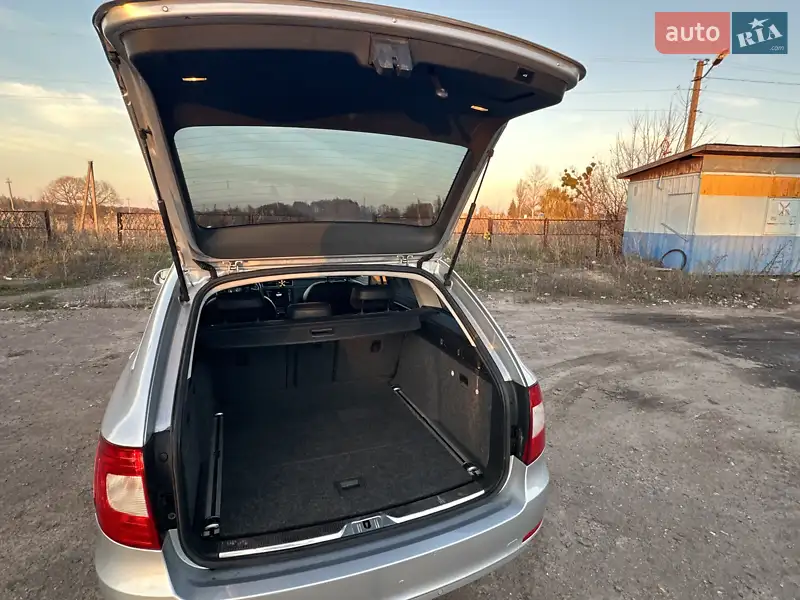 Skoda Superb 2010 VIN TMBJF73T4A9036983 фото оголошення 20 з 72