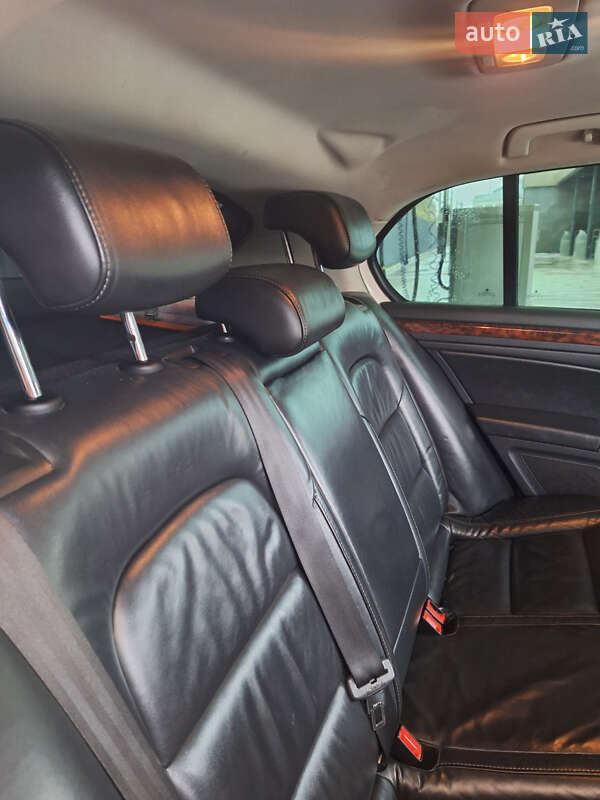 Лифтбек Skoda Superb 2012 в Ужгороде