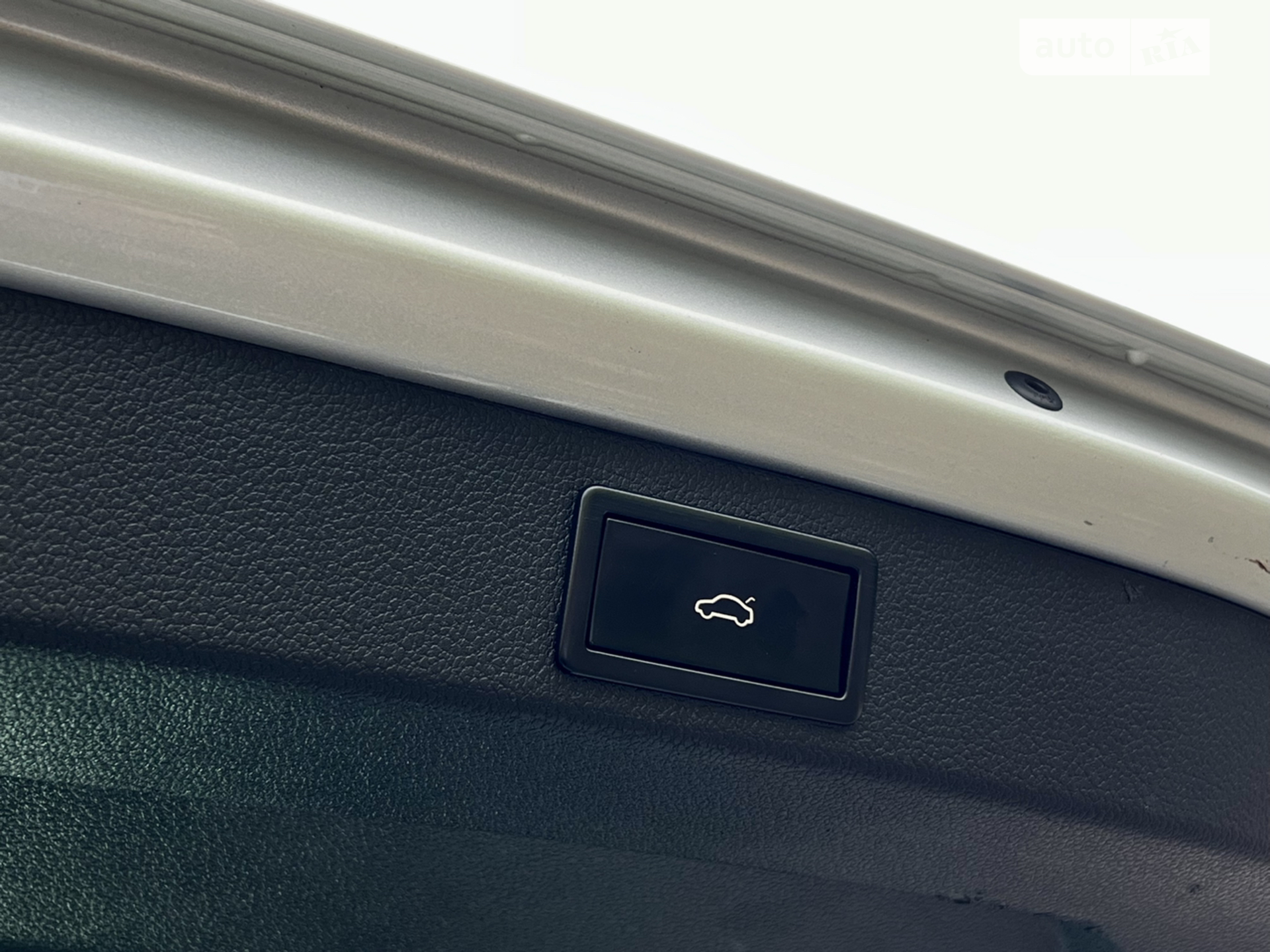 2017 Skoda Superb - мініатюра 27