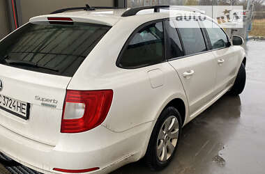 Універсал Skoda Superb 2011 в 