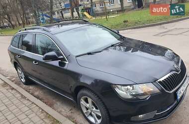 Универсал Skoda Superb 2015 в Луцке