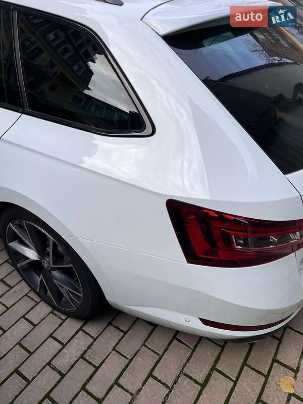 Универсал Skoda Superb 2017 в Киеве