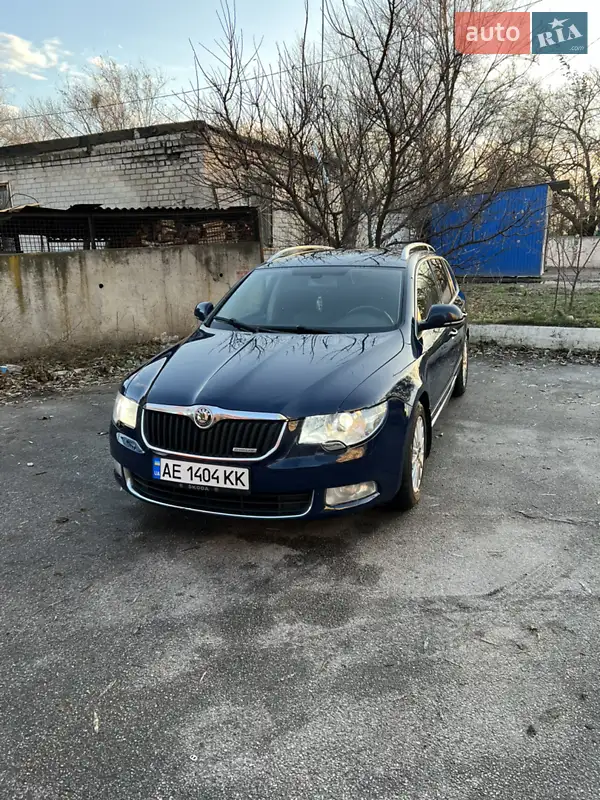 Skoda Superb 2011