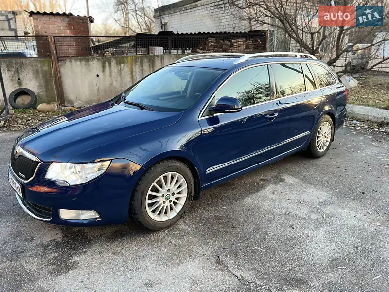 Skoda Superb 2011 VIN TMBJJ73T2C9040113 фото оголошення 4 з 76