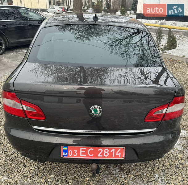 Ліфтбек Skoda Superb 2010 в Львові