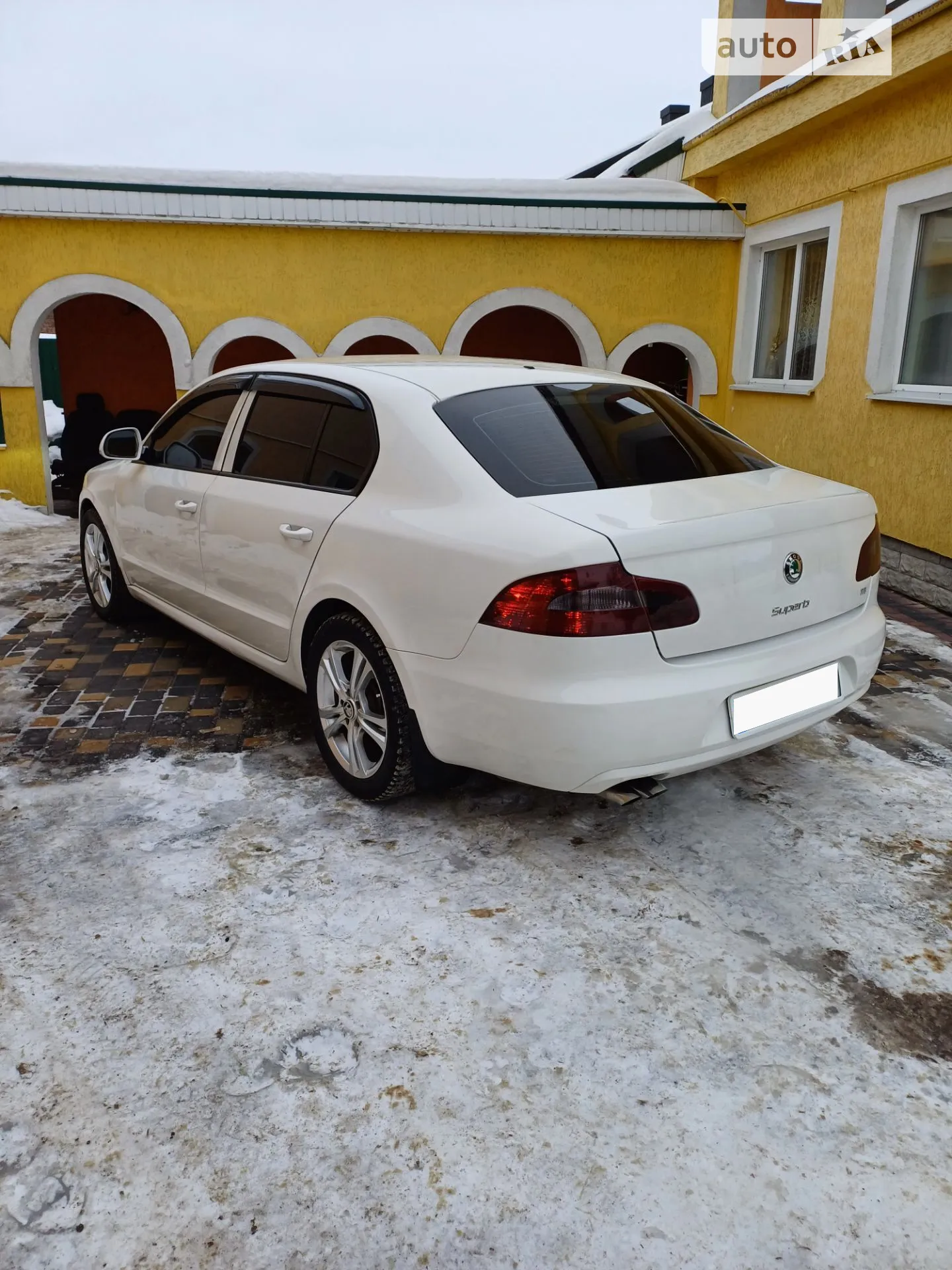 2012 Skoda Superb - мініатюра 4