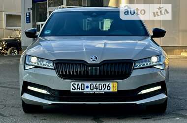 Универсал Skoda Superb 2021 в Одессе