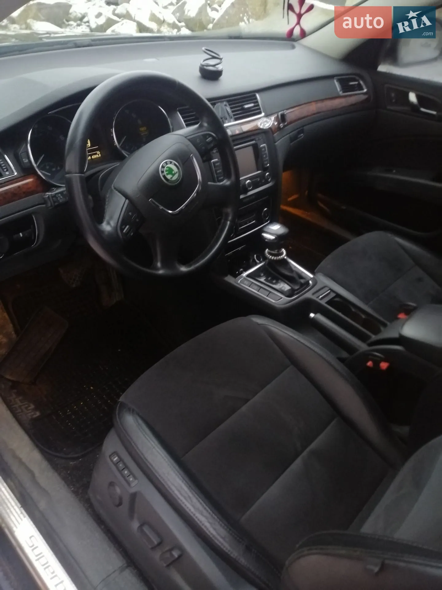 2010 Skoda Superb - мініатюра 9