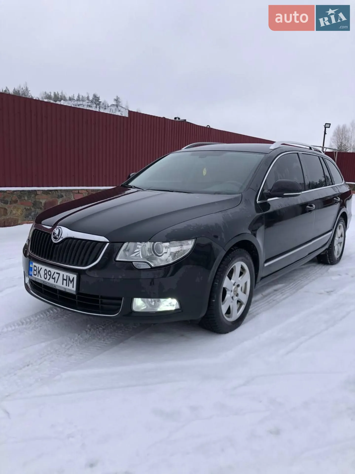 2010 Skoda Superb - мініатюра 2
