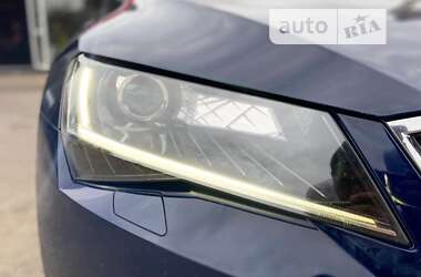 Універсал Skoda Superb 2017 в 