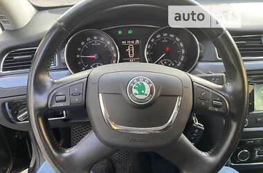 Лифтбек Skoda Superb 2012 в Ивано-Франковске