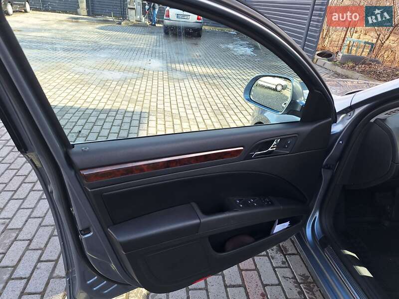Лифтбек Skoda Superb 2008 в Ивано-Франковске
