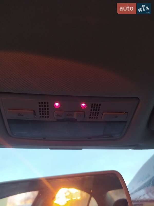 Лифтбек Skoda Superb 2003 в Мостиске