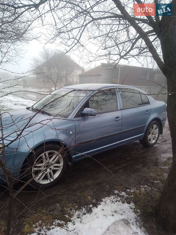 Ліфтбек Skoda Superb 2004 в Сумах