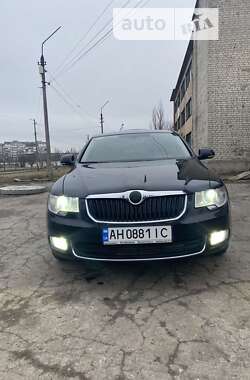 Лифтбек Skoda Superb 2012 в Покровске