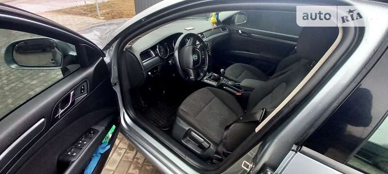 Ліфтбек Skoda Superb 2010 в Софіївській Борщагівці фото 8 Ліфтбек Skoda Superb 2010 в Софіївській Борщагівці