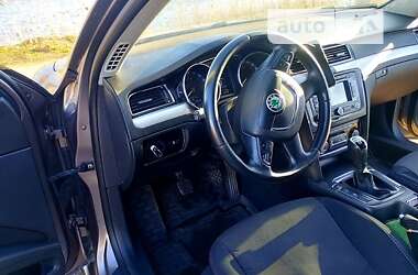 Универсал Skoda Superb 2012 в 