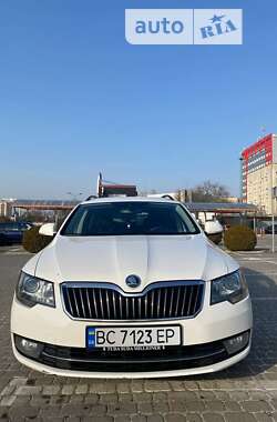 Универсал Skoda Superb 2013 в Львове