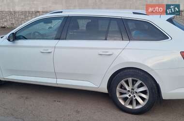 Универсал Skoda Superb 2016 в 