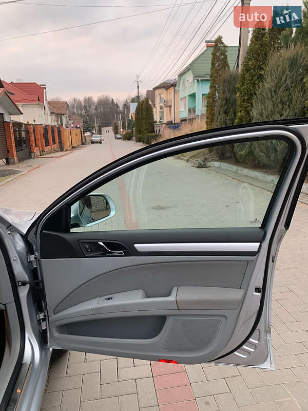 Универсал Skoda Superb 2012 в Хмельницком