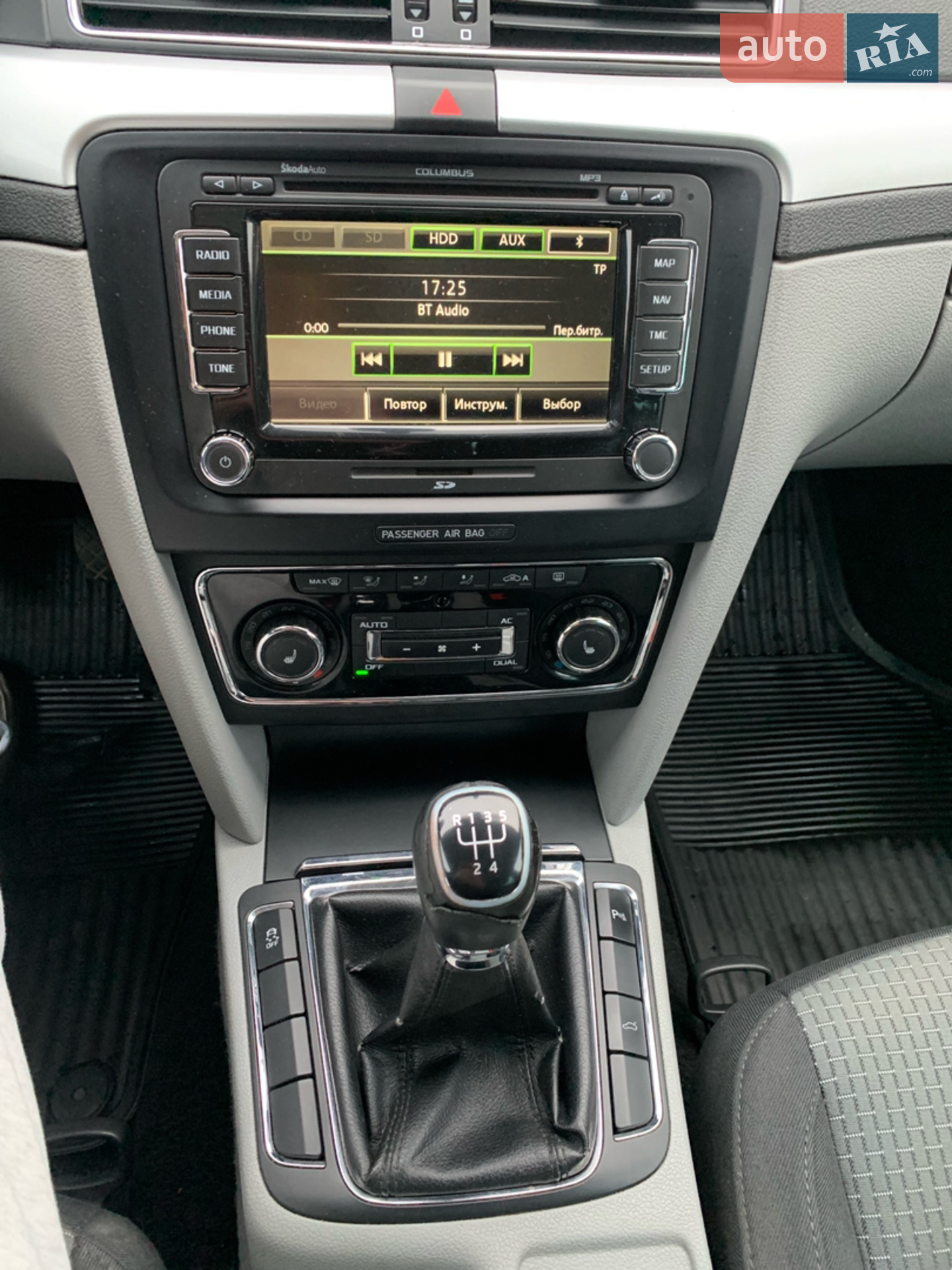 2012 Skoda Superb - мініатюра 9