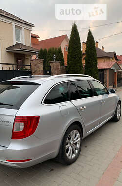 Універсал Skoda Superb 2012 в Хмельницькому