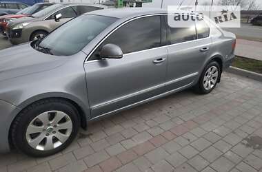 Лифтбек Skoda Superb 2009 в Тернополе