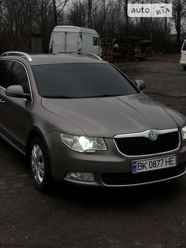 Skoda Superb 2010