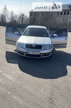 Лифтбек Skoda Superb 2006 в Емильчине