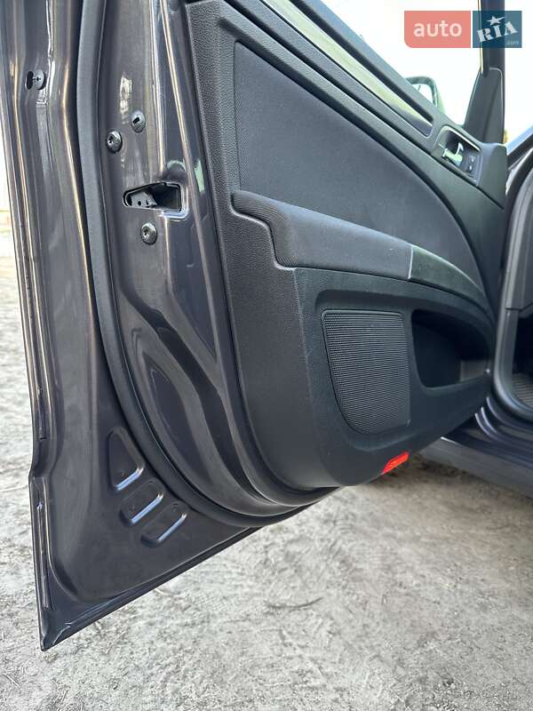 Универсал Skoda Superb 2010 в Киеве