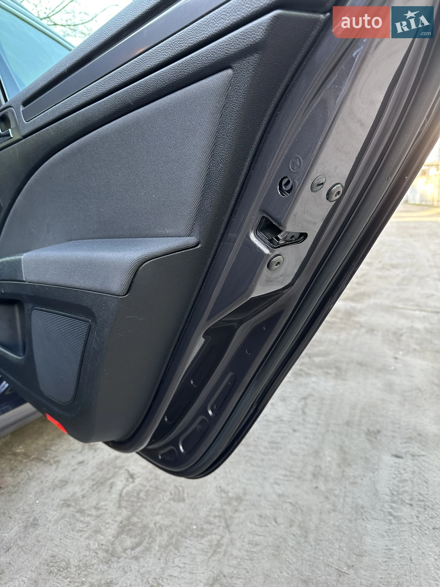 2010 Skoda Superb - мініатюра 14