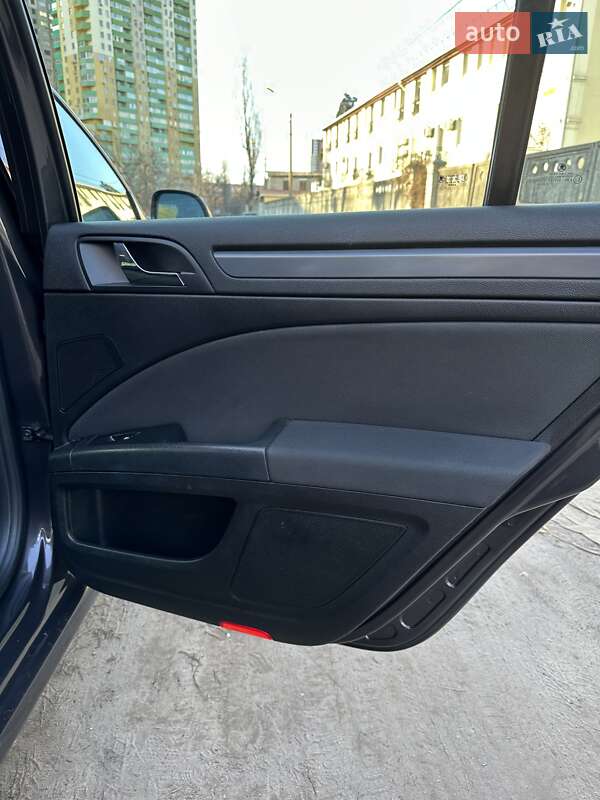 Универсал Skoda Superb 2010 в Киеве