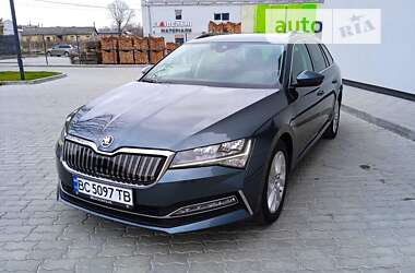 Универсал Skoda Superb 2020 в Трускавце