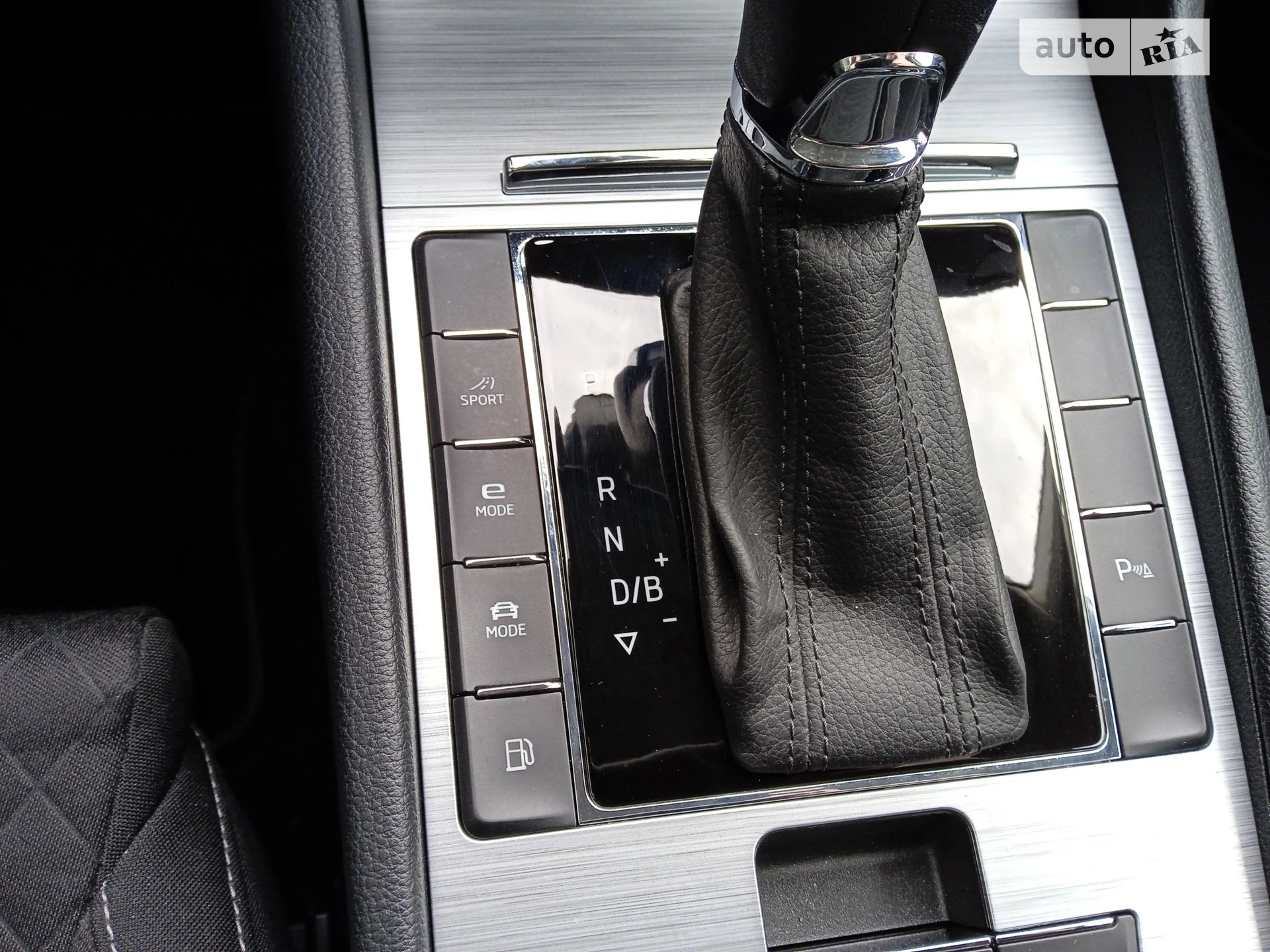 2020 Skoda Superb - мініатюра 43