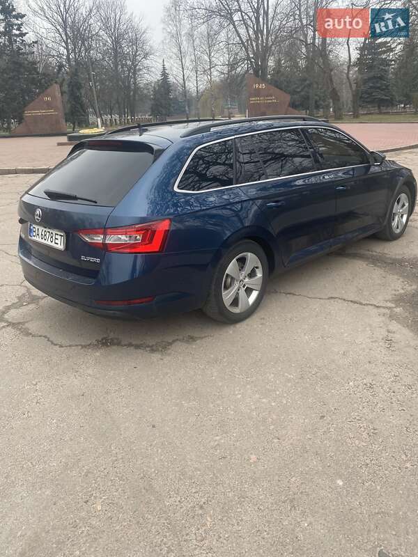 Универсал Skoda Superb 2017 в Кропивницком