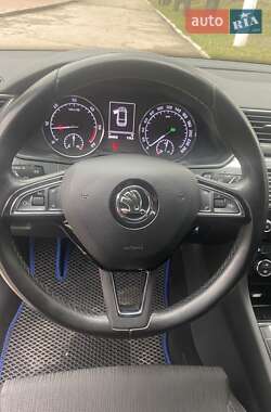 Універсал Skoda Superb 2017 в Кропивницькому