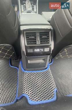 Універсал Skoda Superb 2017 в Кропивницькому